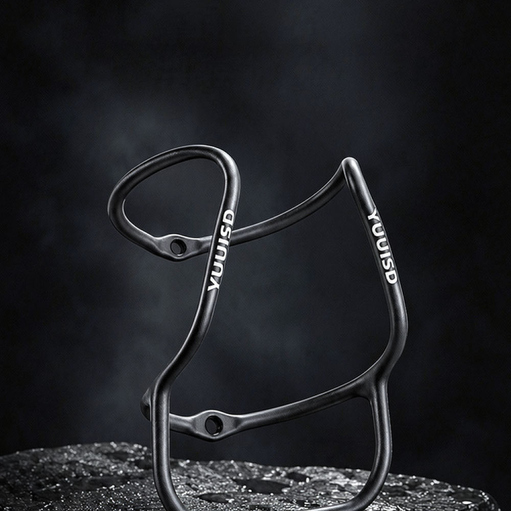 カーボンファイバー製自転車用ボトルホルダー。超軽量で、ロード - Cycling Gear And Equipment のレビューと価格