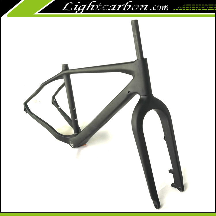 LCM613 26インチファットバイクフレーム、カーボンファ - Carbon Bike Frame のレビューと価格